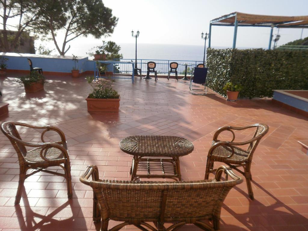 Aparthotel Sogni Nel Blu Isola di Ustica Exteriér fotografie