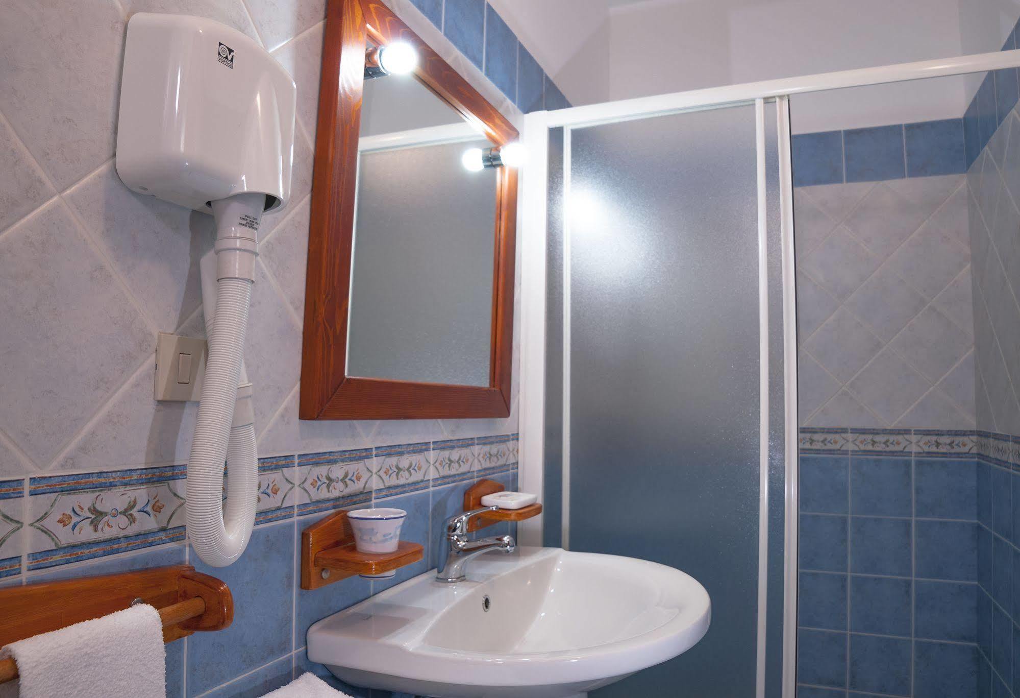 Aparthotel Sogni Nel Blu Isola di Ustica Exteriér fotografie