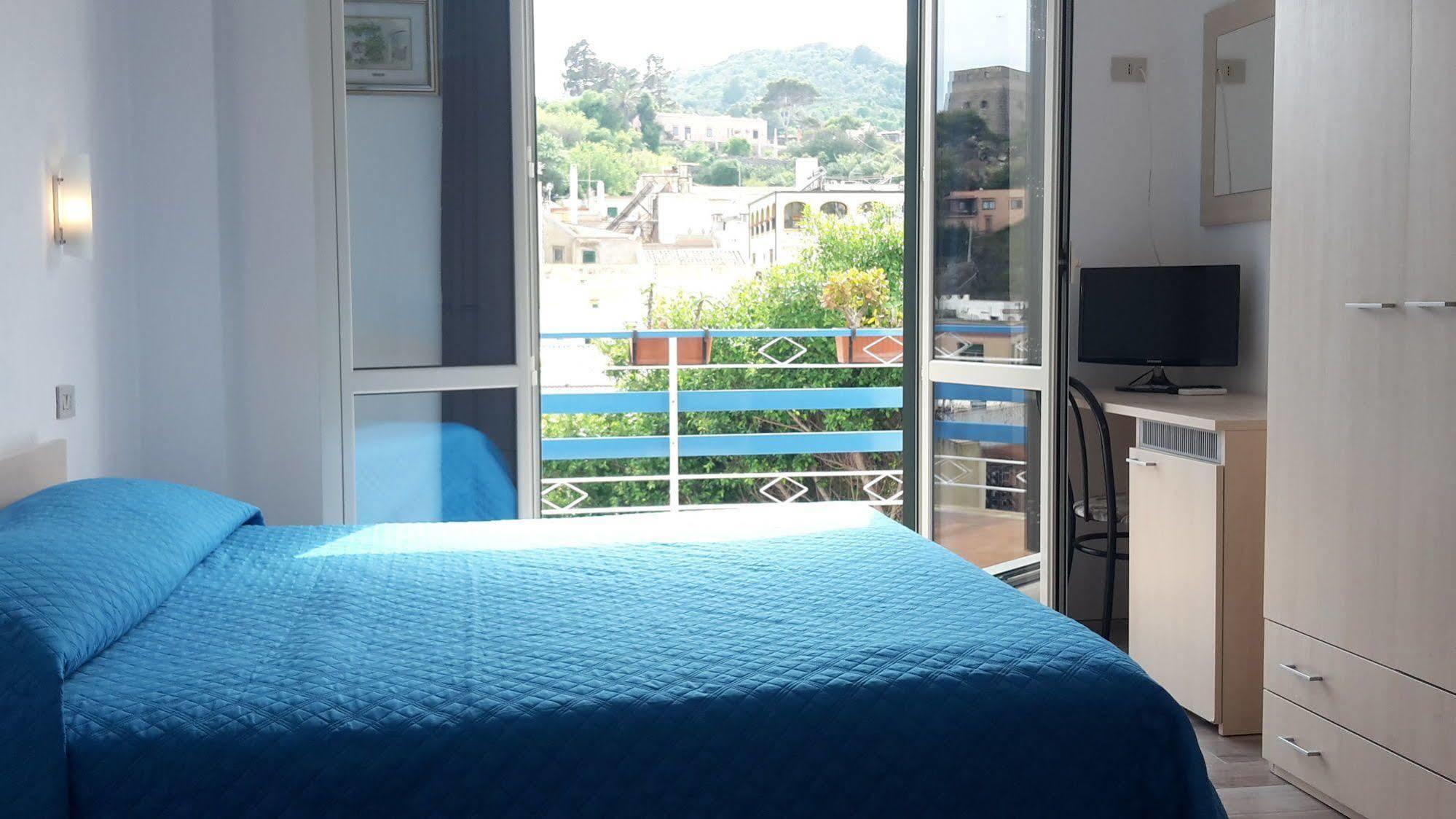 Aparthotel Sogni Nel Blu Isola di Ustica Exteriér fotografie